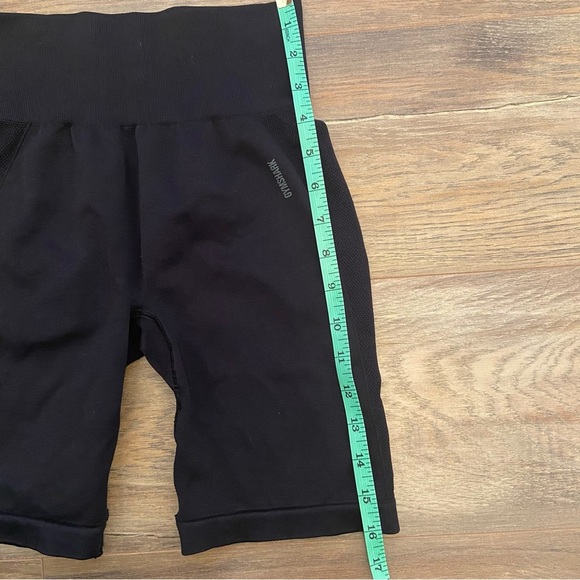 Gymshark Black Performance Shorts - Picture 11 of 12